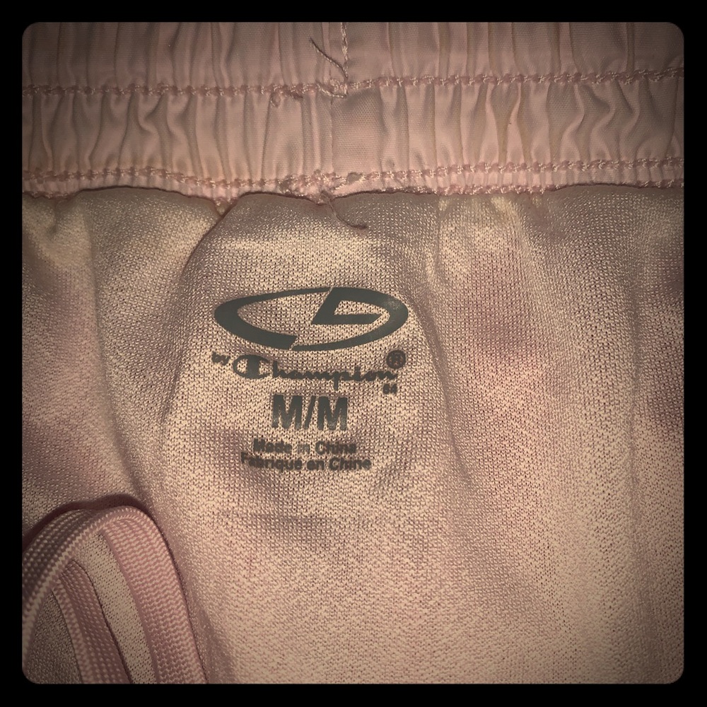 Woman’s Champion Crinkle Shorts